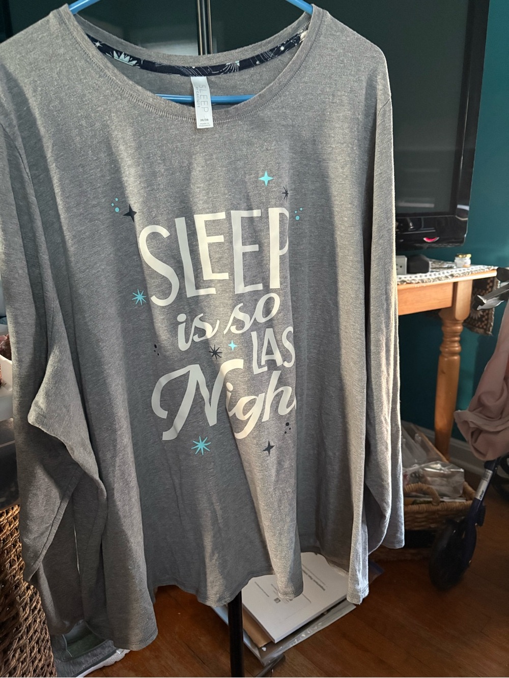 Gray Graphic Sleep Long Sleeve Top 26/28